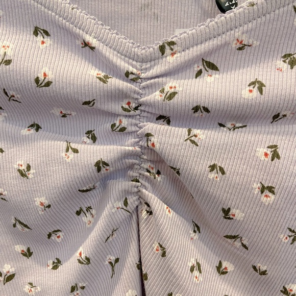 Monki Organic Lettuce Edge Ruched Floral Long Sleeve Dusty Lilac XS 90s NWT - Picture 3 of 13